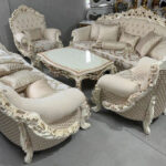 Casa Padrino Luxus Barock Wohnzimmer Set Creme / Weiß / Gold – 2 Throughout Barock Möbel Wohnzimmer