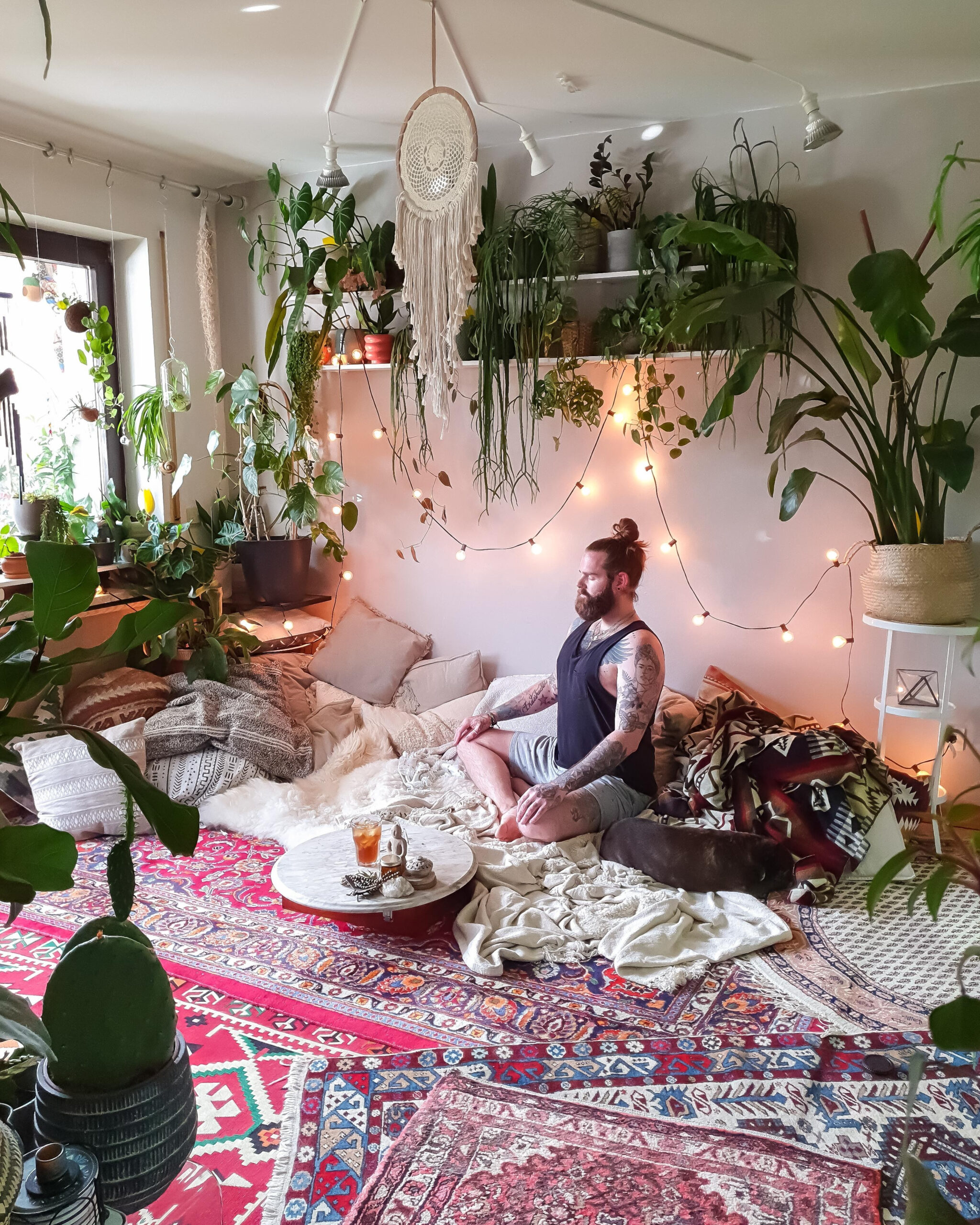 Zen #Wohnzimmer #Pflanzen #Boho #Hippie #Teppich #Hy pertaining to Hippie Wohnzimmer